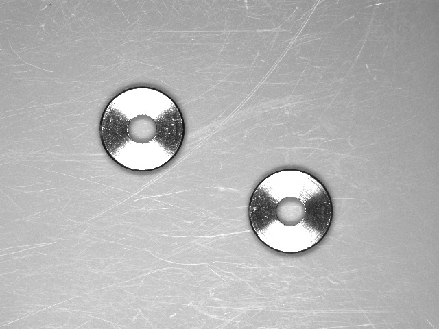 改善前（白背景）